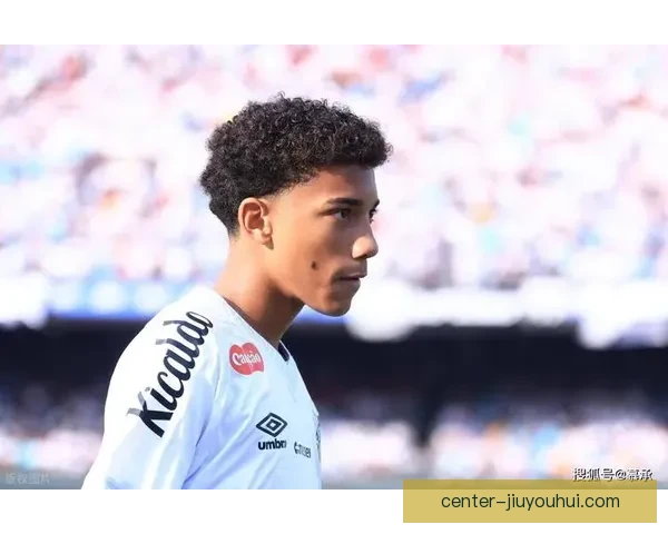 切尔西官宣签约17岁巴西天才埃斯特旺，未来可期